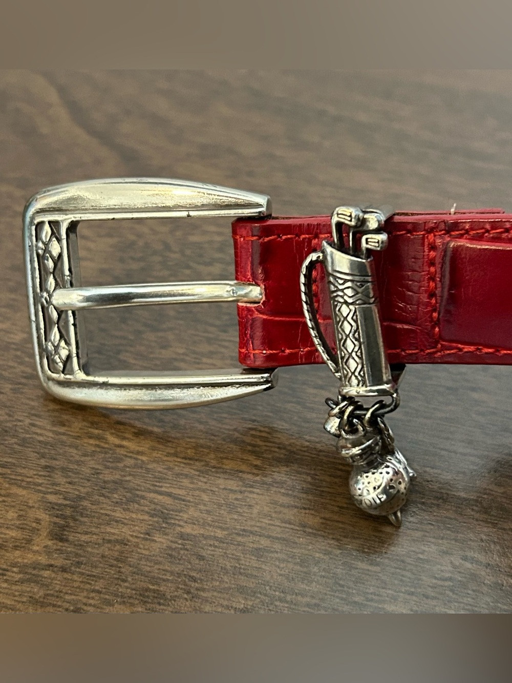 BRIGHTON RED CROCODILE EMBOSSED GOLF THEME CHARM BELT WOMEN'S M/L 32"